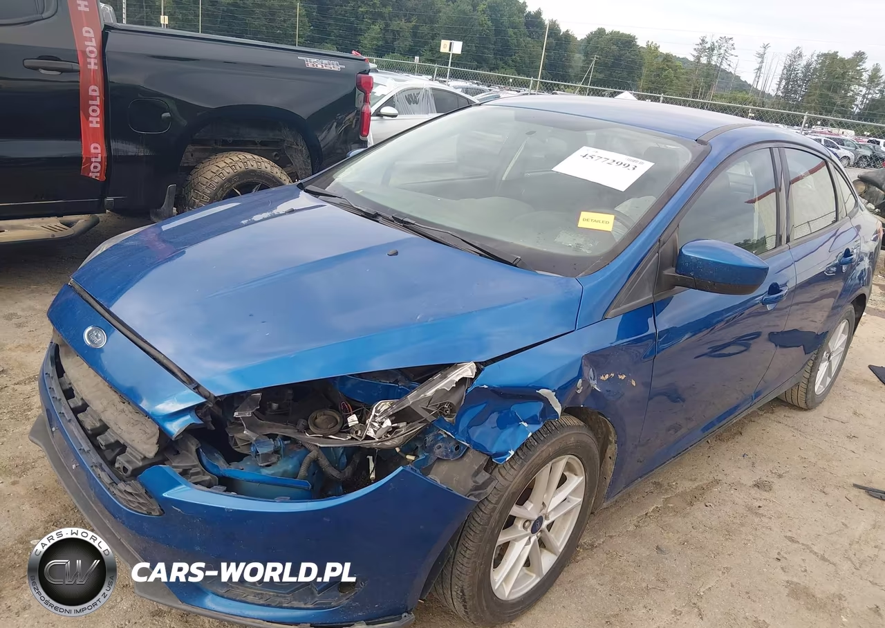2018 Ford Focus Se VIN:1FADP3FE3JL285333 - 2