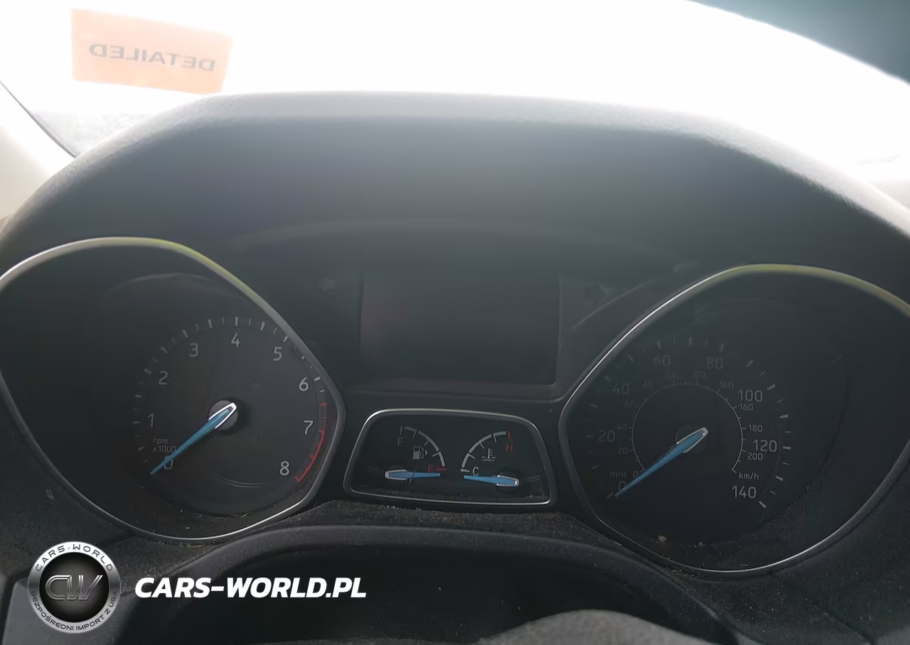 2018 Ford Focus Se VIN:1FADP3FE3JL285333 - 7