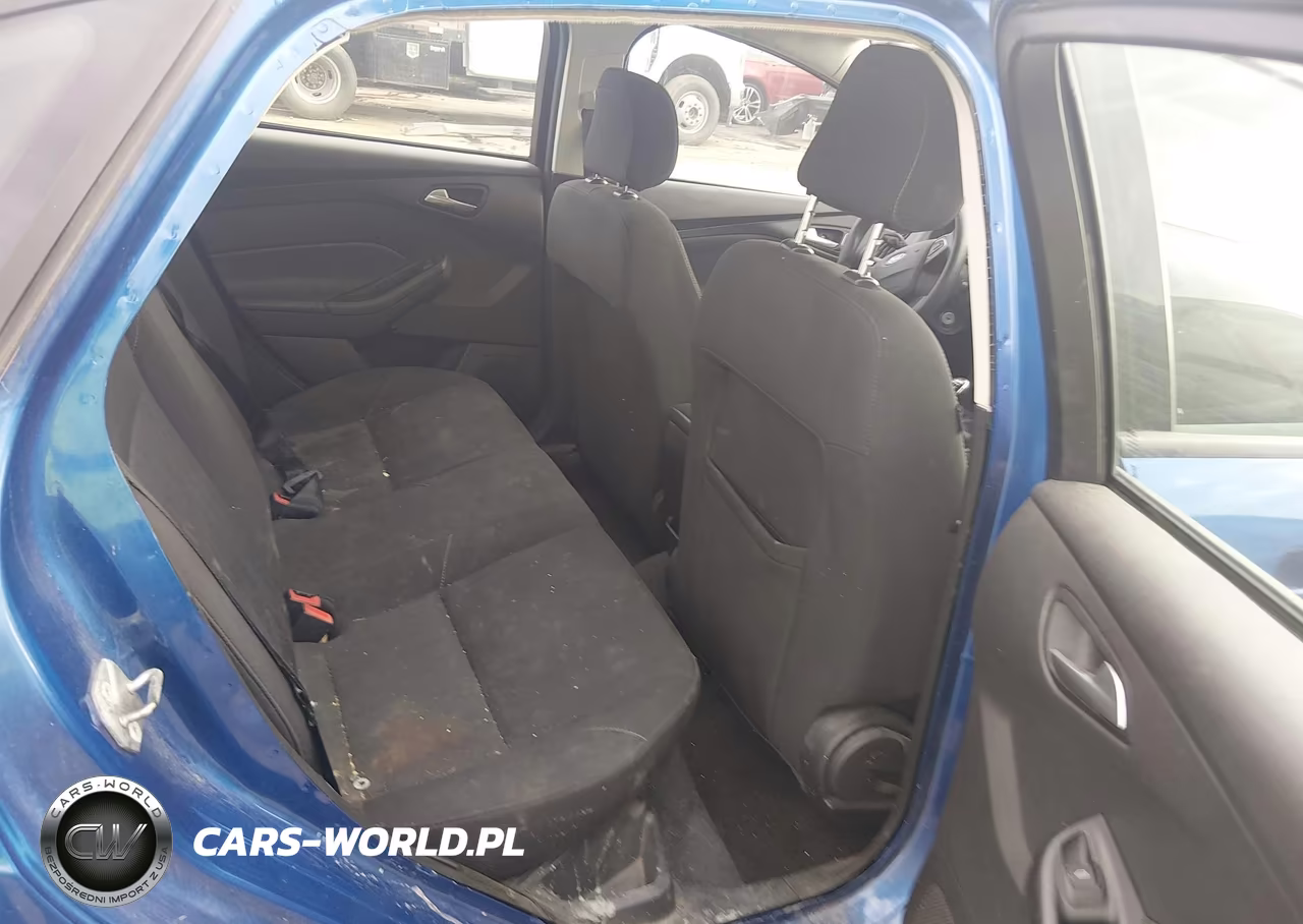 2018 Ford Focus Se VIN:1FADP3FE3JL285333 - 8
