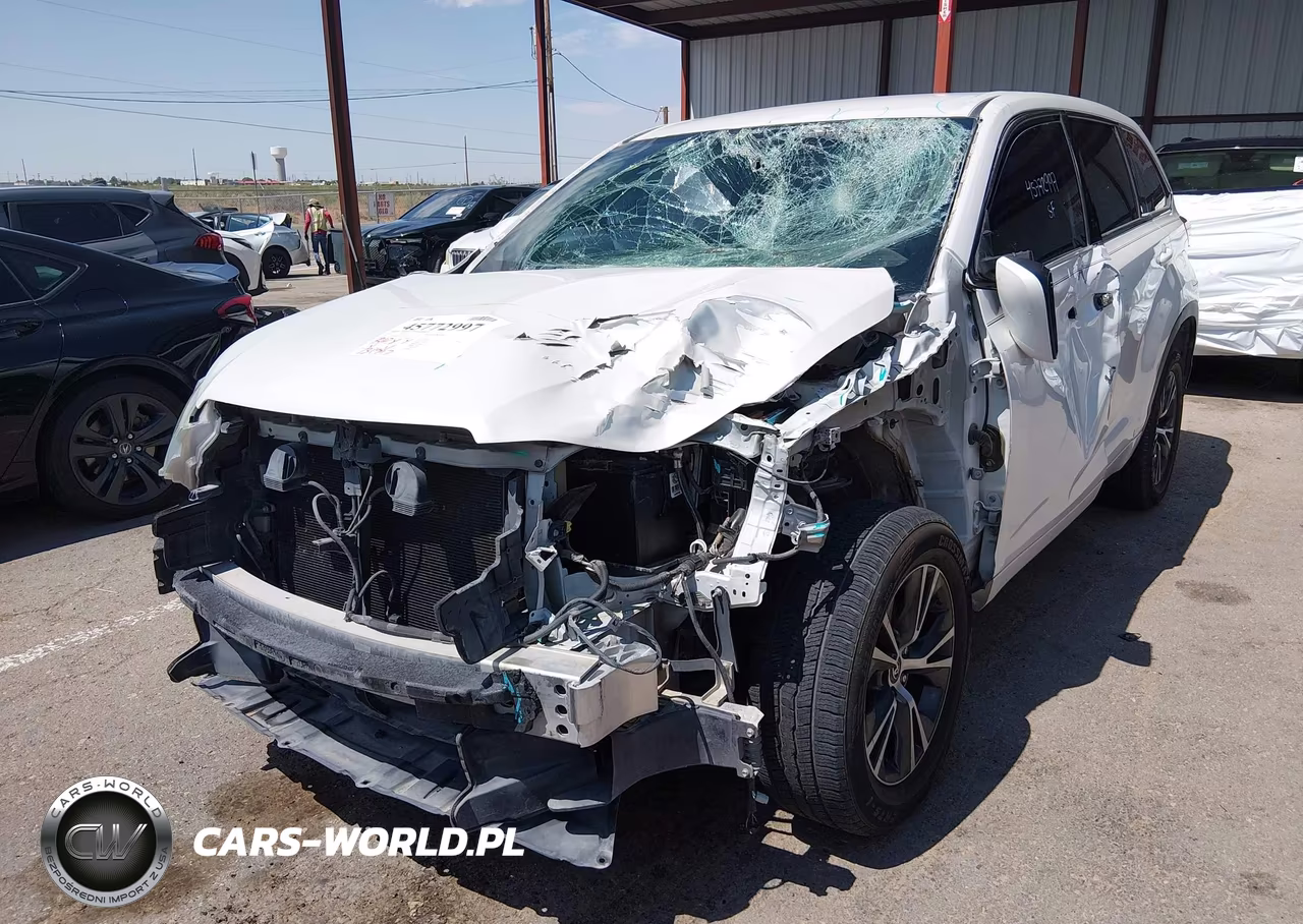 2017 Toyota Highlander Le Plus VIN:5TDZZRFH3HS197351 - 6
