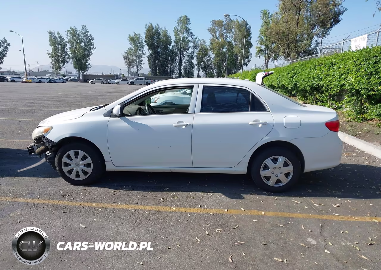 2010 Toyota Corolla Le VIN:1NXBU4EE2AZ208220 - 14