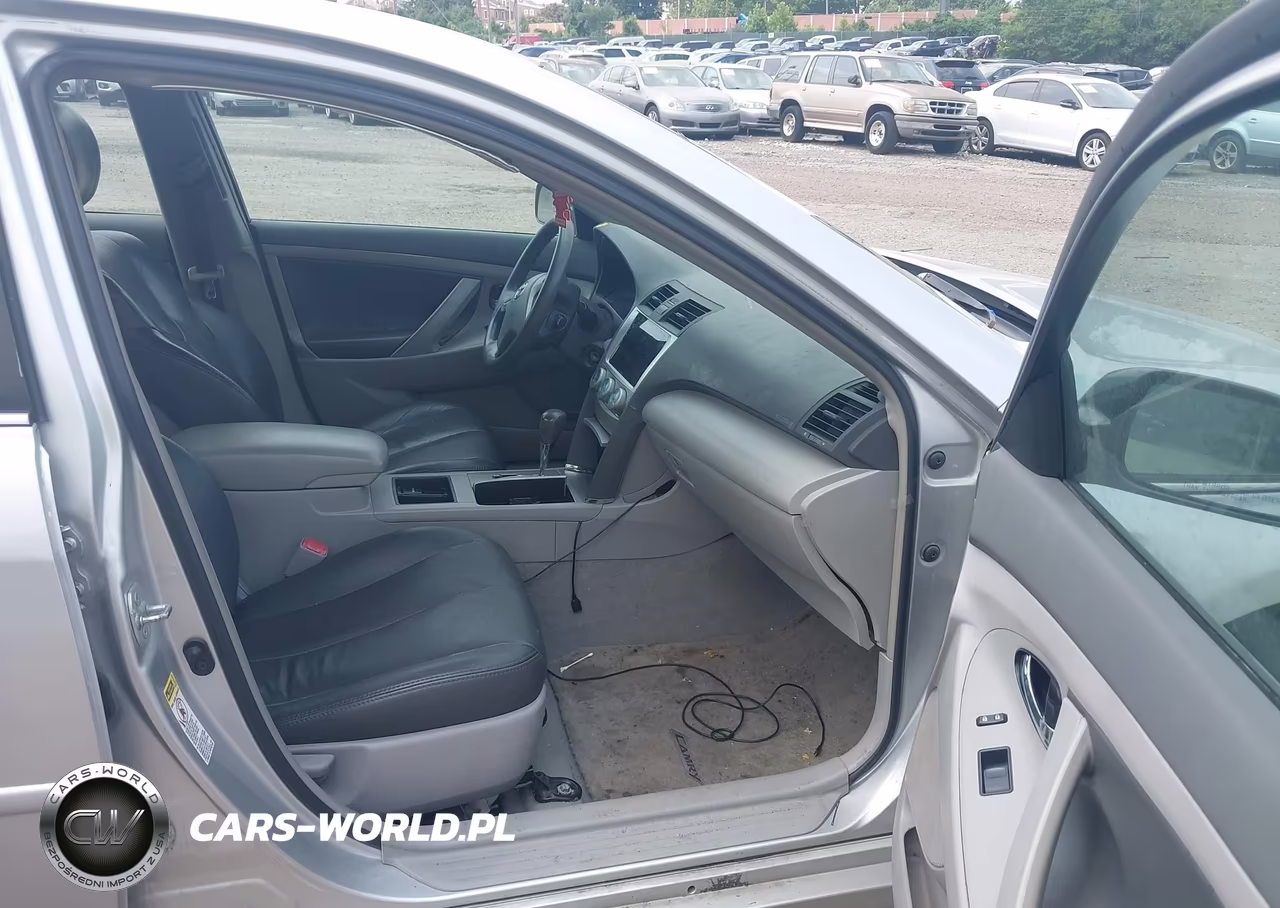 2009 Toyota Camry Le VIN:4T1BE46K79U893666 - 5
