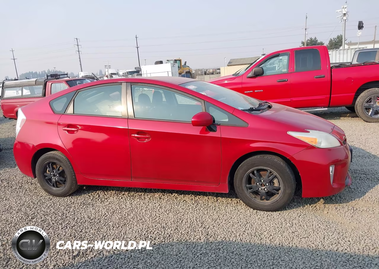 2012 Toyota Prius Two VIN:JTDKN3DUXC1489188 - 13