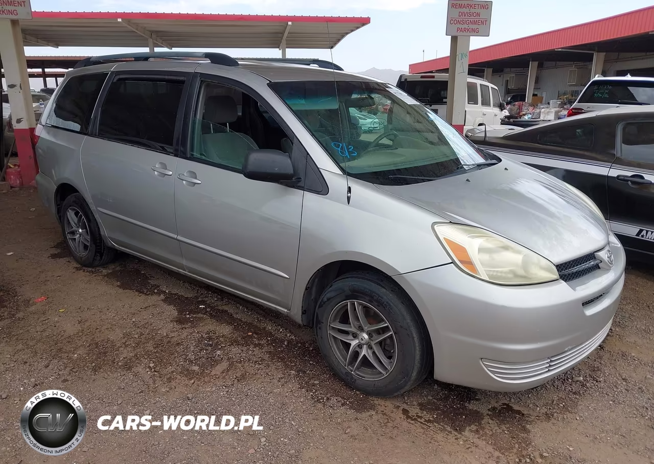 2004 Toyota Sienna Le – zdjęcie 1 z 11
