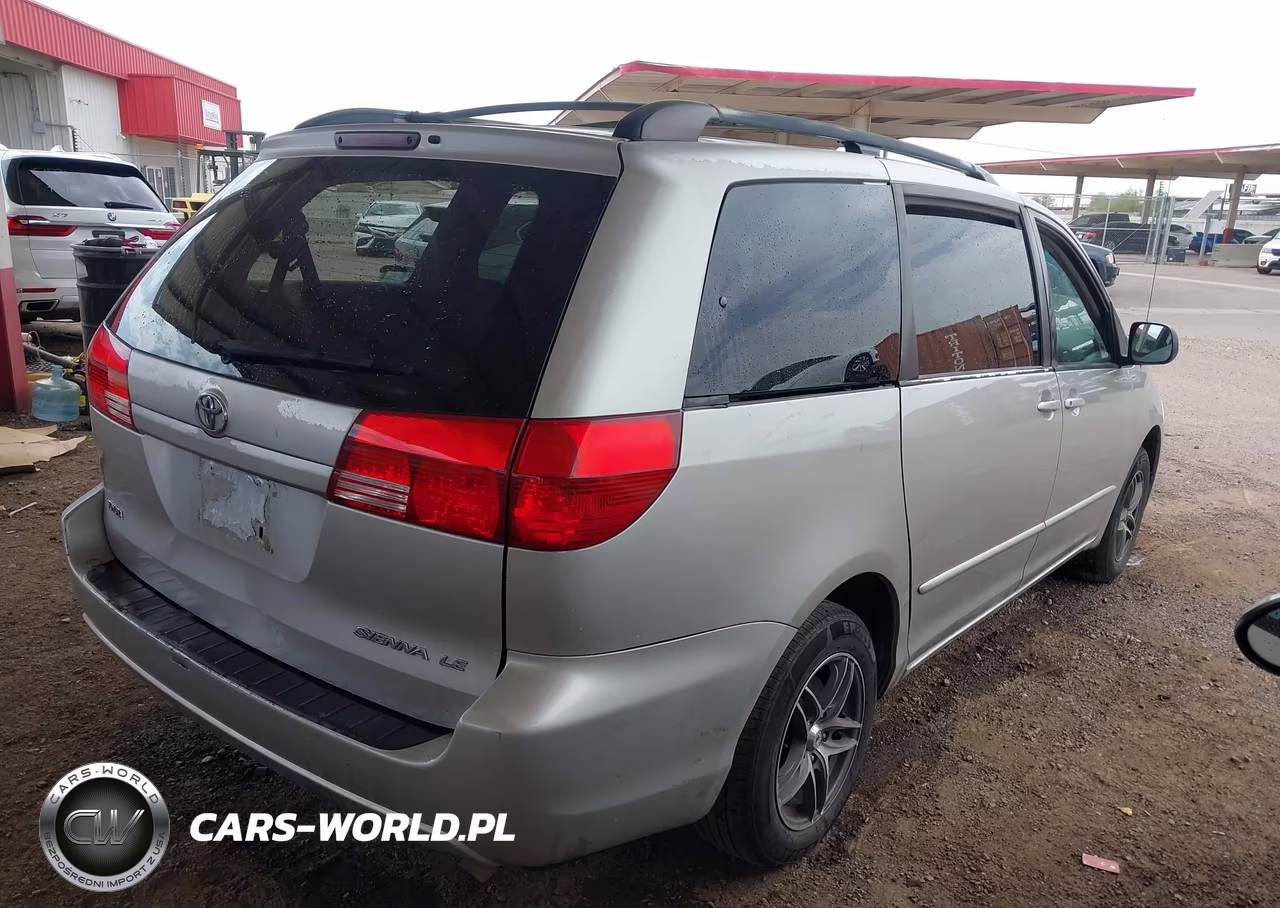 2004 Toyota Sienna Le VIN:5TDZA23C24S104126 - 4