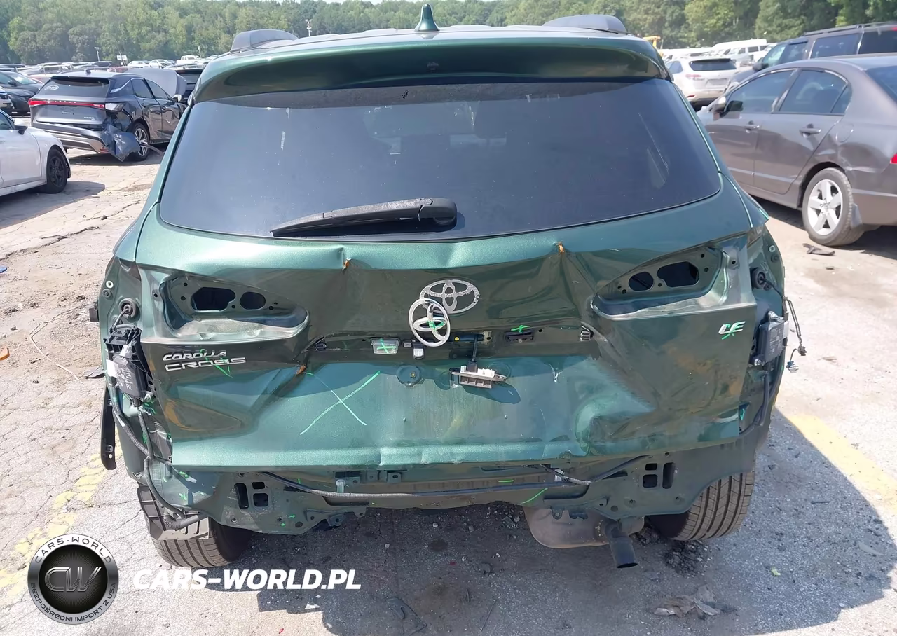 2022 Toyota Corolla Cross Le VIN:7MUCAAAG1NV004855 - 4