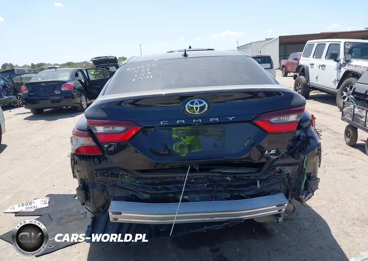 2024 Toyota Camry Le VIN:4T1R11AK9RU873791 - 17