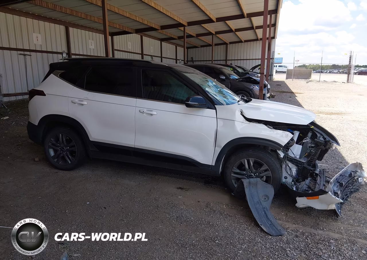 2022 Kia Seltos S VIN:KNDEU2AA6N7293009 - 13