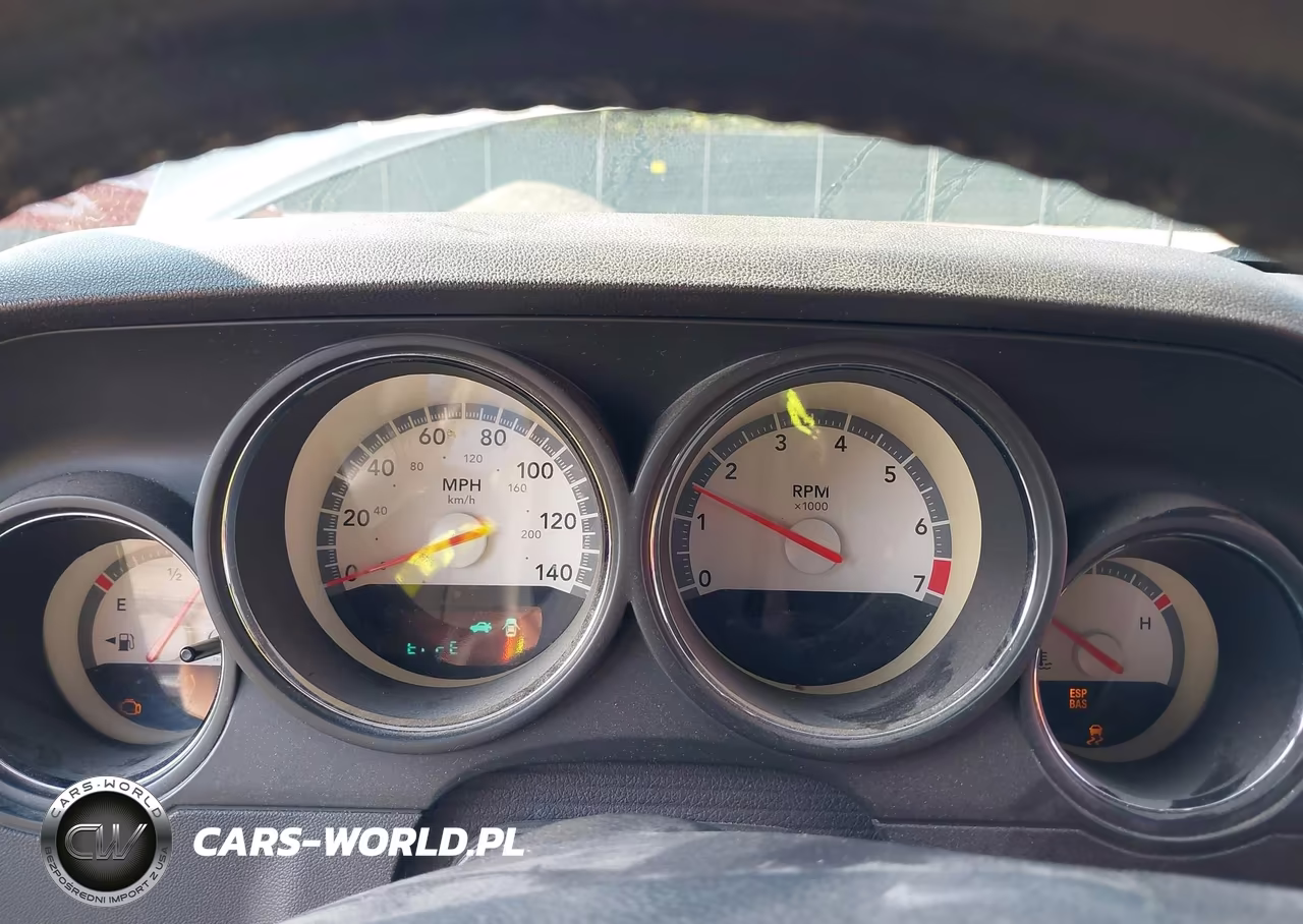2009 Dodge Challenger Se VIN:2B3LJ44V39H558989 - 7