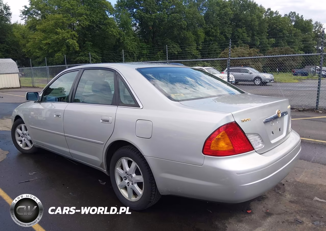 2000 Toyota Avalon Xls VIN:4T1BF28B7YU039404 - 3