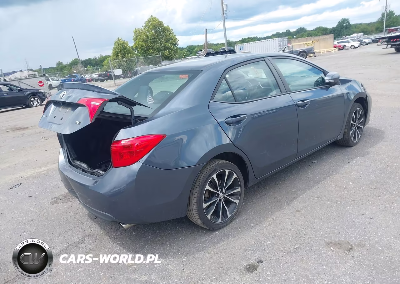 2017 Toyota Corolla Se VIN:2T1BURHE6HC867163 - 4