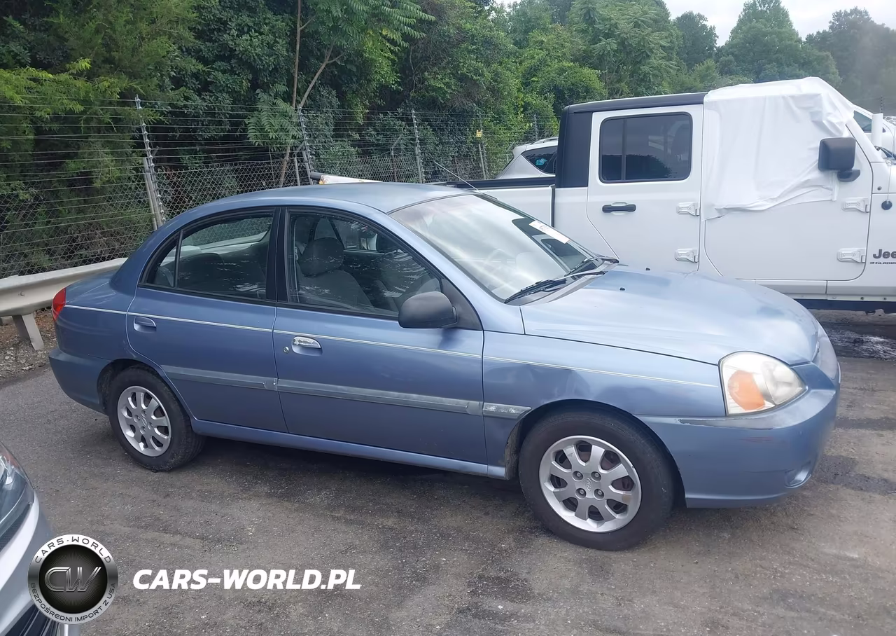 2004 Kia Rio VIN:KNADC125546282885 - 13