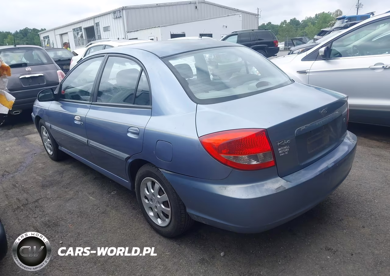 2004 Kia Rio VIN:KNADC125546282885 - 3