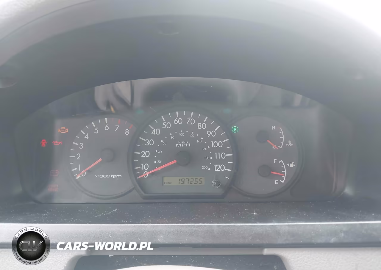 2004 Kia Rio VIN:KNADC125546282885 - 7