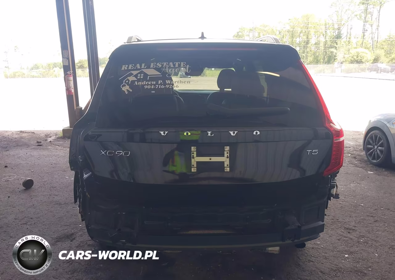2017 Volvo Xc90 T5 Momentum VIN:YV4102KK8H1118086 - 16