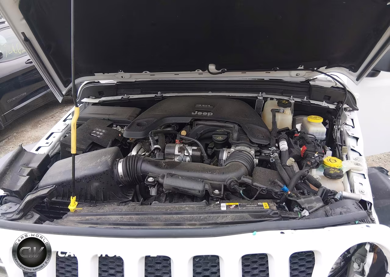 2021 Jeep Wrangler Unlimited Sport S 4X4 VIN:1C4HJXDG9MW858778 - 10