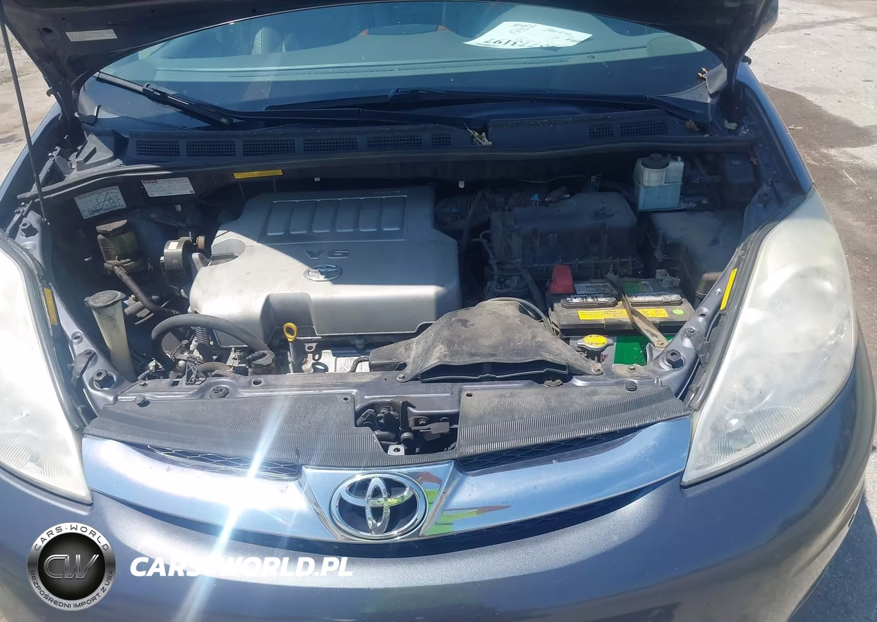 2010 Toyota Sienna Limited VIN:5TDDK4CC6AS034032 - 10