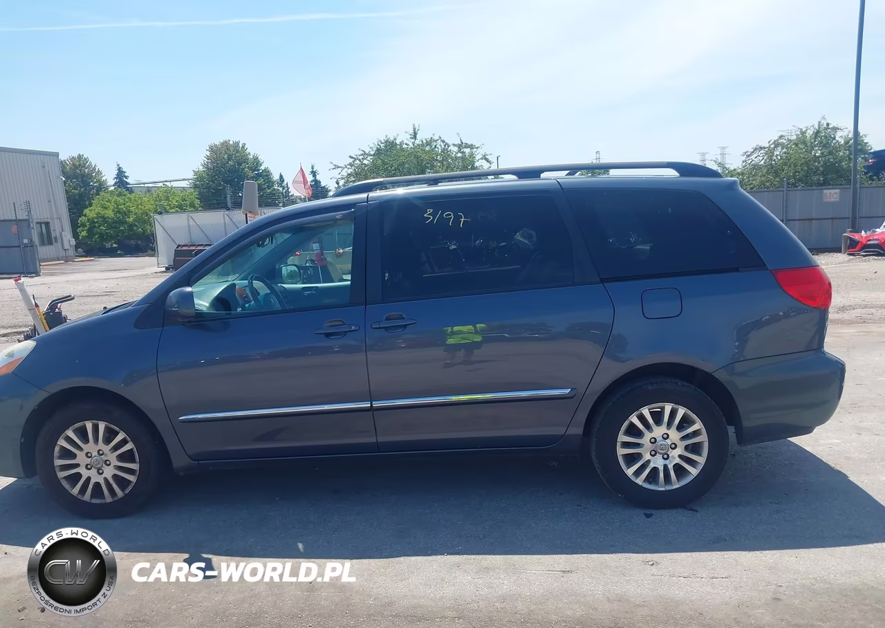 2010 Toyota Sienna Limited VIN:5TDDK4CC6AS034032 - 14