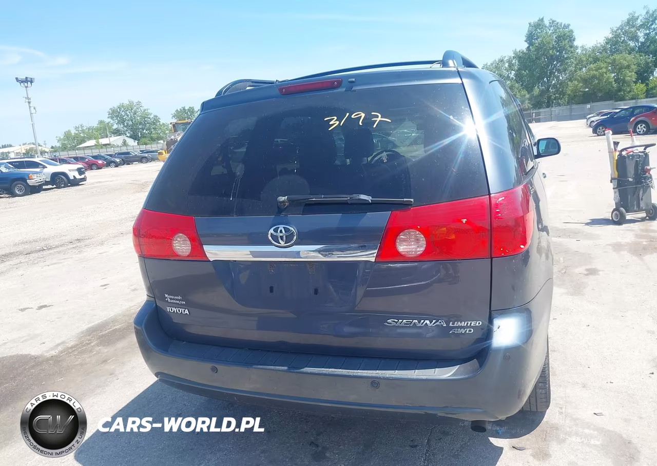 2010 Toyota Sienna Limited VIN:5TDDK4CC6AS034032 - 16