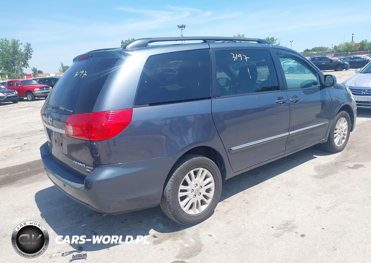 2010 Toyota Sienna Limited VIN:5TDDK4CC6AS034032 - 4