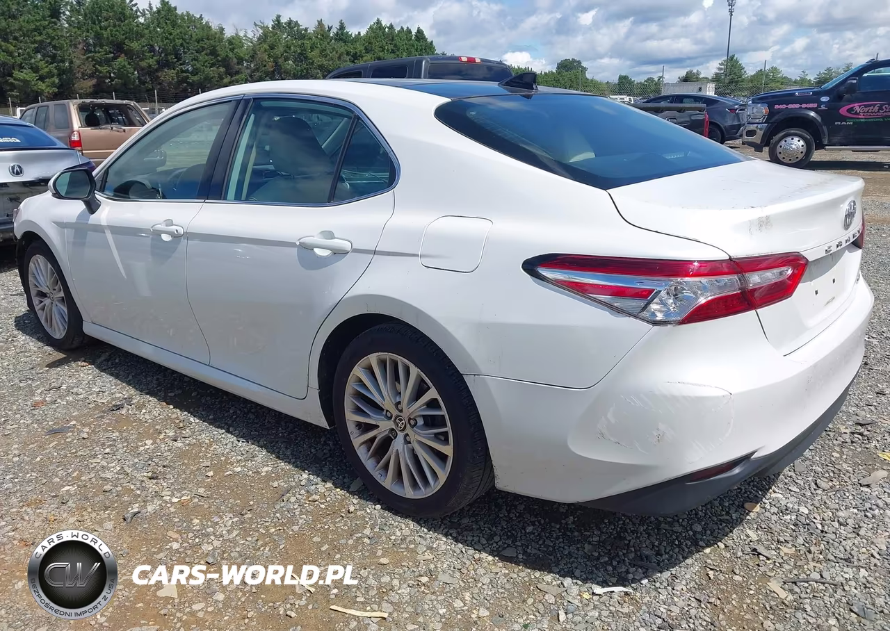 2020 Toyota Camry Xle VIN:4T1F11AK1LU396185 - 3