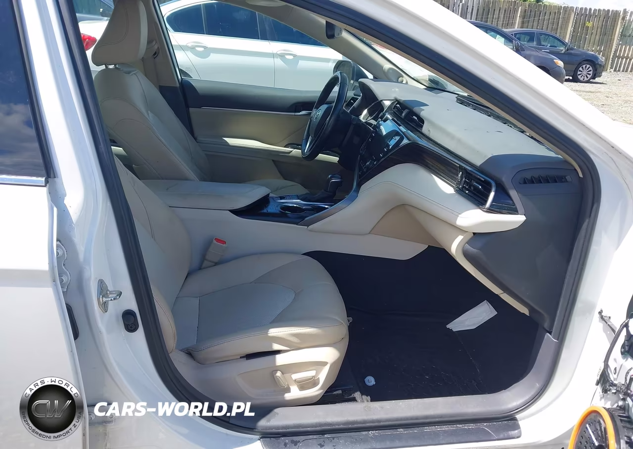 2020 Toyota Camry Xle VIN:4T1F11AK1LU396185 - 5