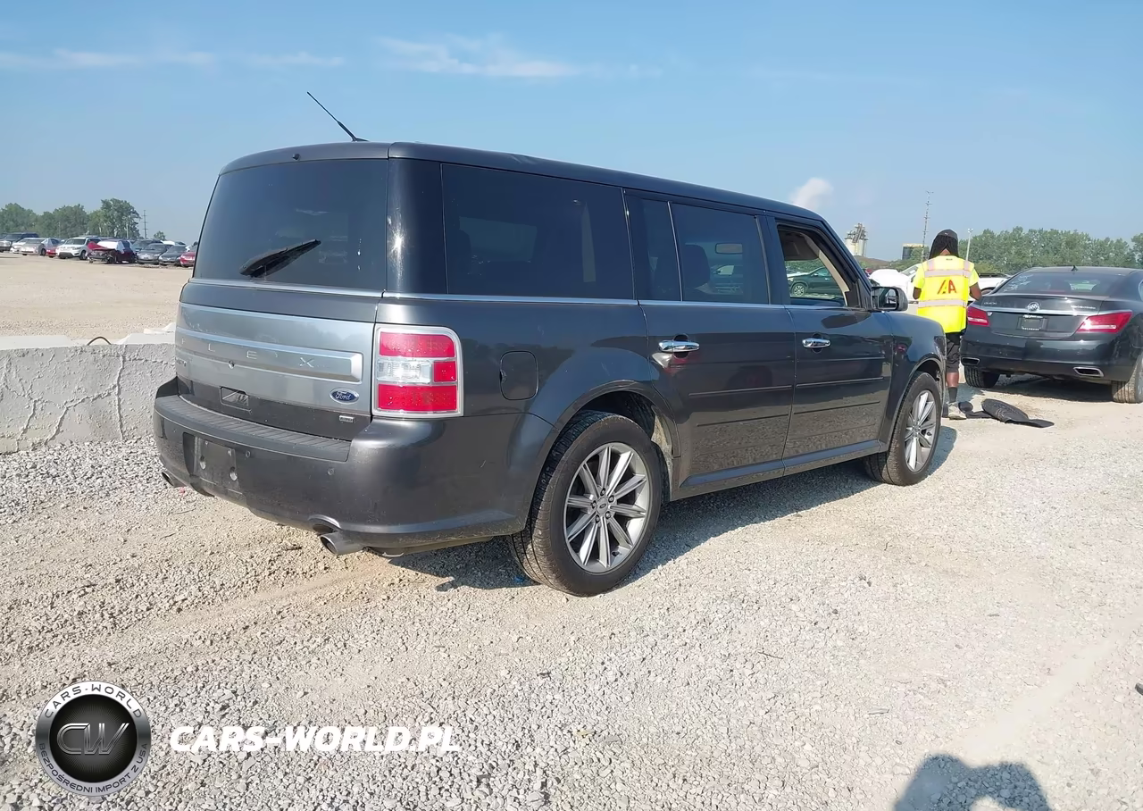 2018 Ford Flex Limited VIN:2FMHK6D80JBA02603 - 4