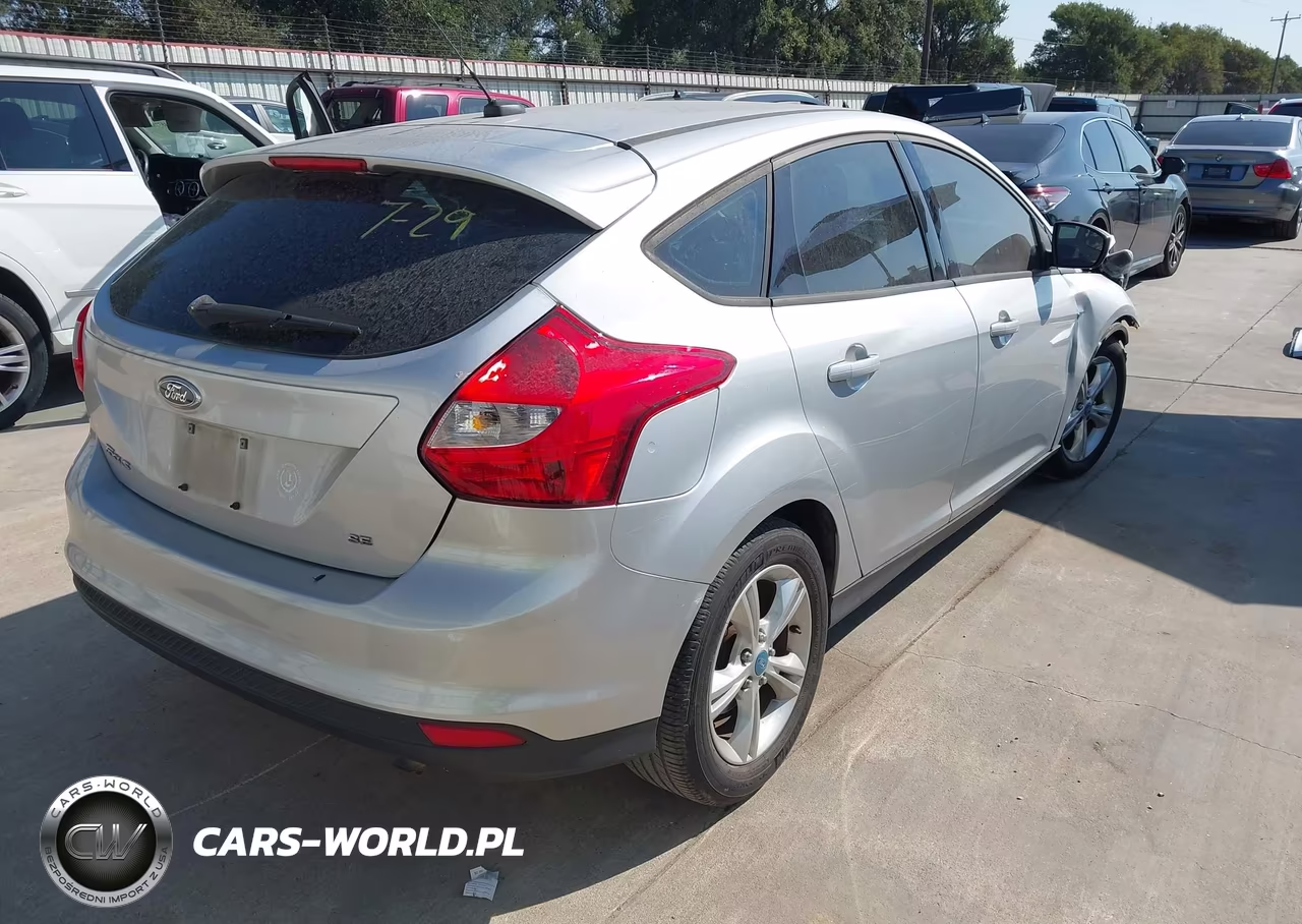 2012 Ford Focus Se VIN:1FAHP3K27CL250116 - 4