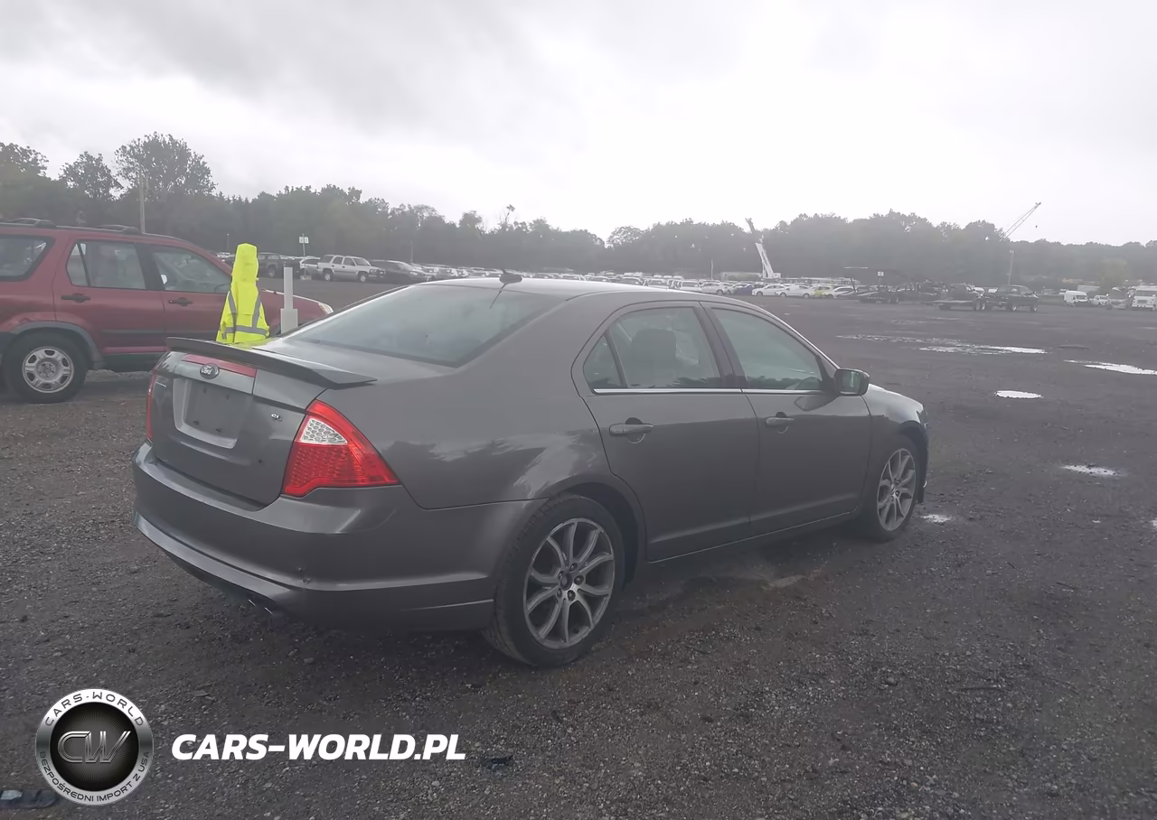 2010 Ford Fusion Se VIN:3FAHP0HA1AR370294 - 4