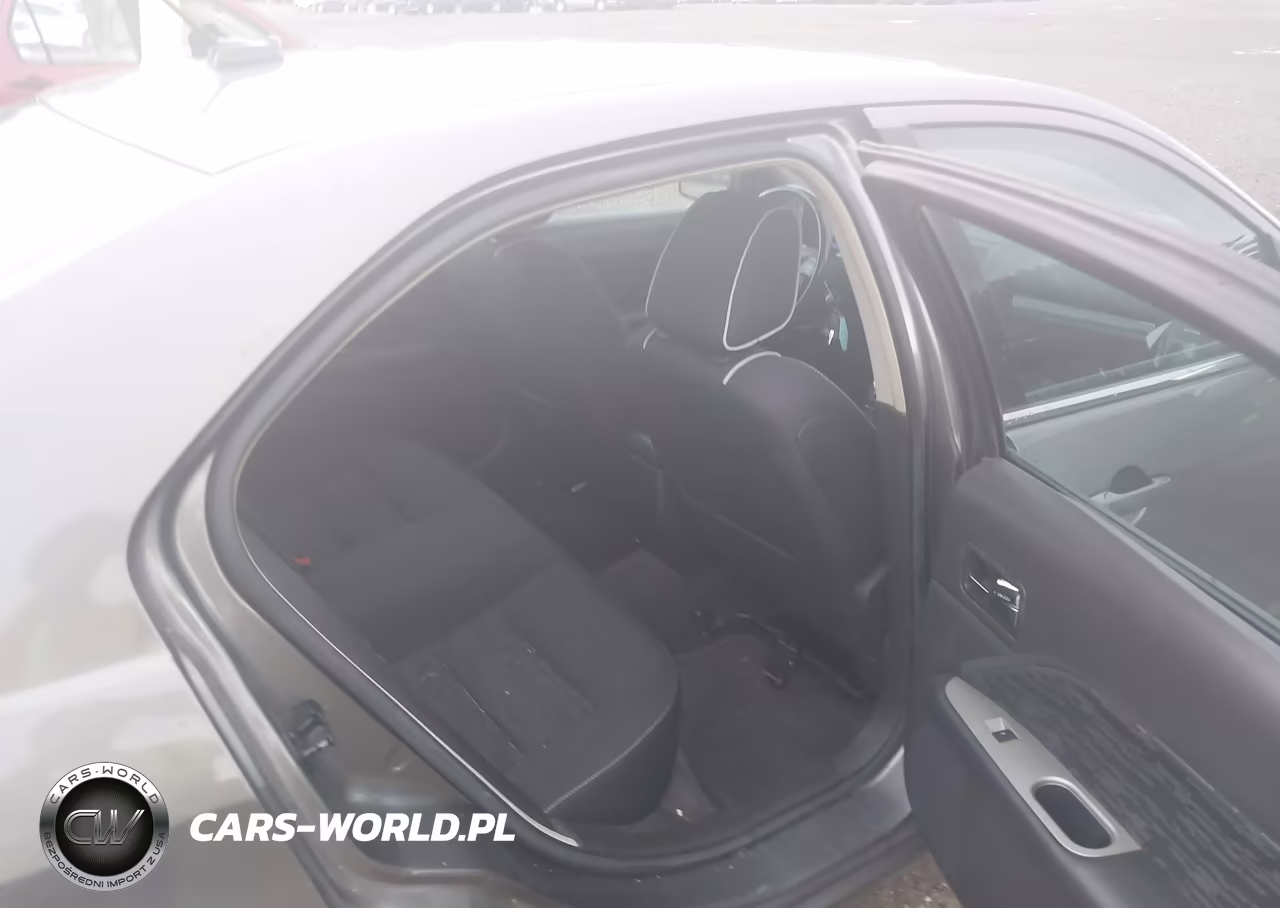 2010 Ford Fusion Se VIN:3FAHP0HA1AR370294 - 8