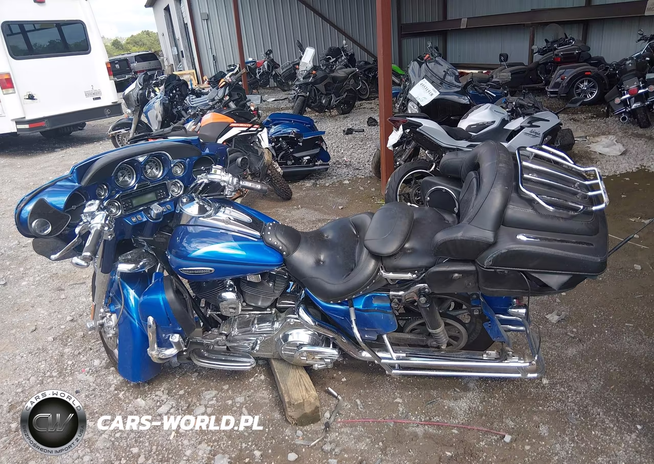 2007 Harley-Davidson Flhtcuse California VIN:1HD1PR83X7Y957975 - 12