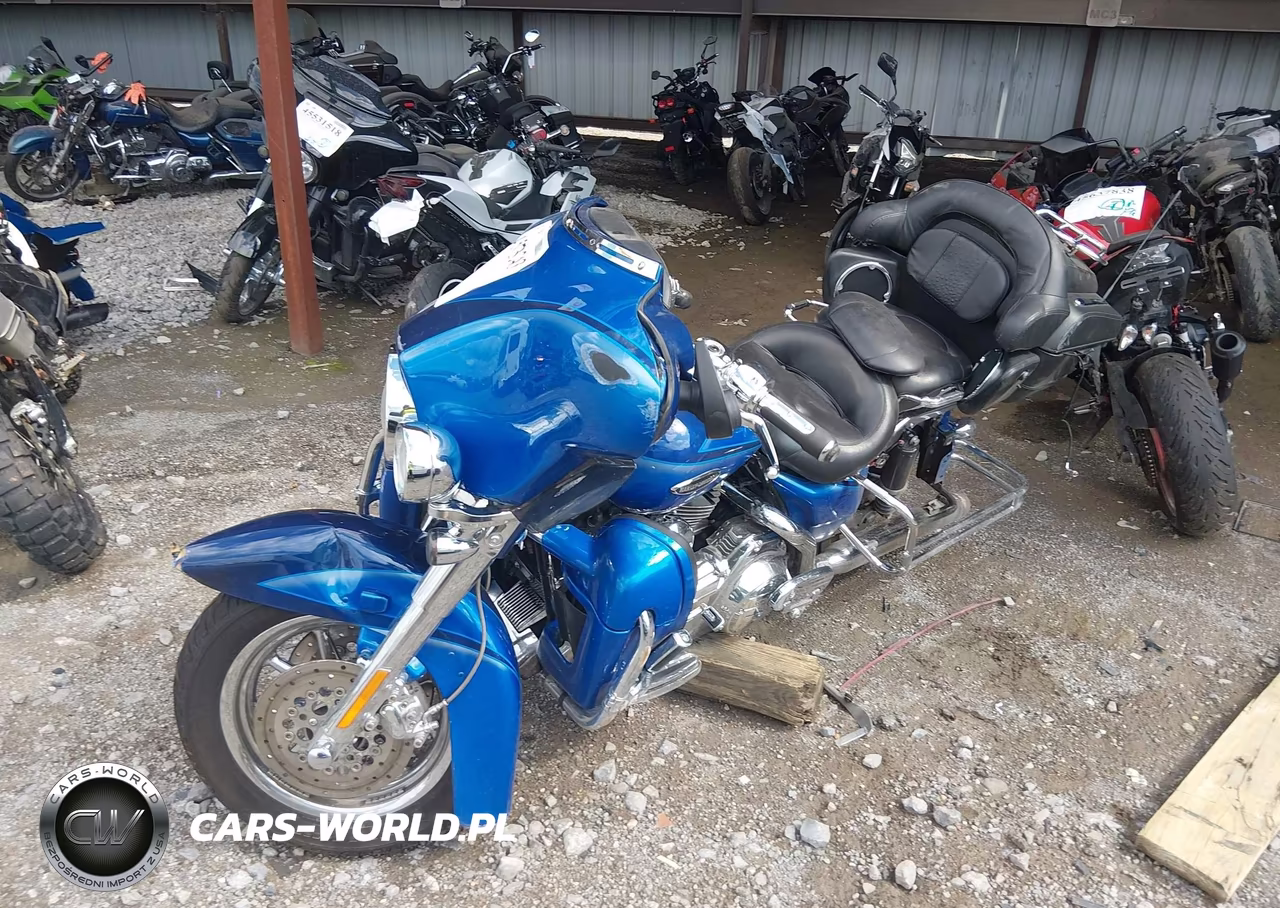 2007 Harley-Davidson Flhtcuse California VIN:1HD1PR83X7Y957975 - 2