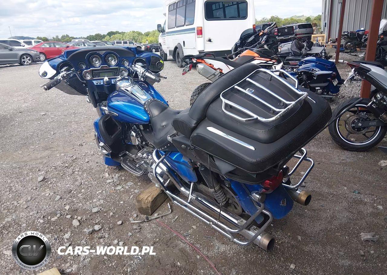 2007 Harley-Davidson Flhtcuse California VIN:1HD1PR83X7Y957975 - 3