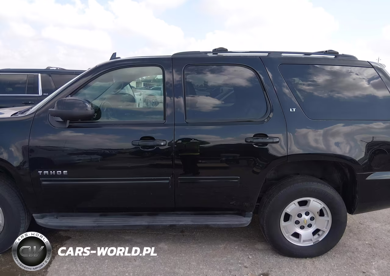 2014 Chevrolet Tahoe Lt VIN:1GNSKBE03ER246669 - 14