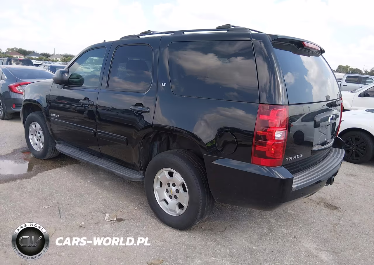 2014 Chevrolet Tahoe Lt VIN:1GNSKBE03ER246669 - 3