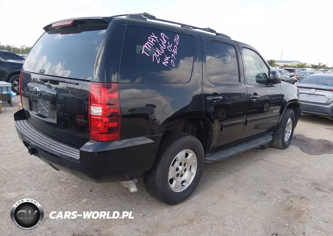 2014 Chevrolet Tahoe Lt VIN:1GNSKBE03ER246669 - 4