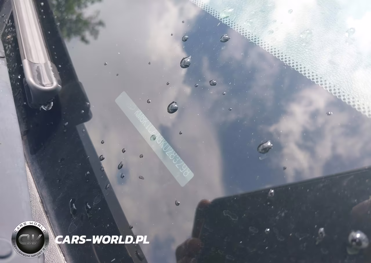 2019 Hyundai Kona Se VIN:KM8K1CAA8KU283298 - 9