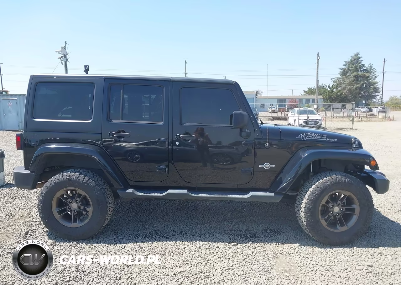 2014 Jeep Wrangler Unlimited Freedom Edition VIN:1C4BJWDG5EL184678 - 14