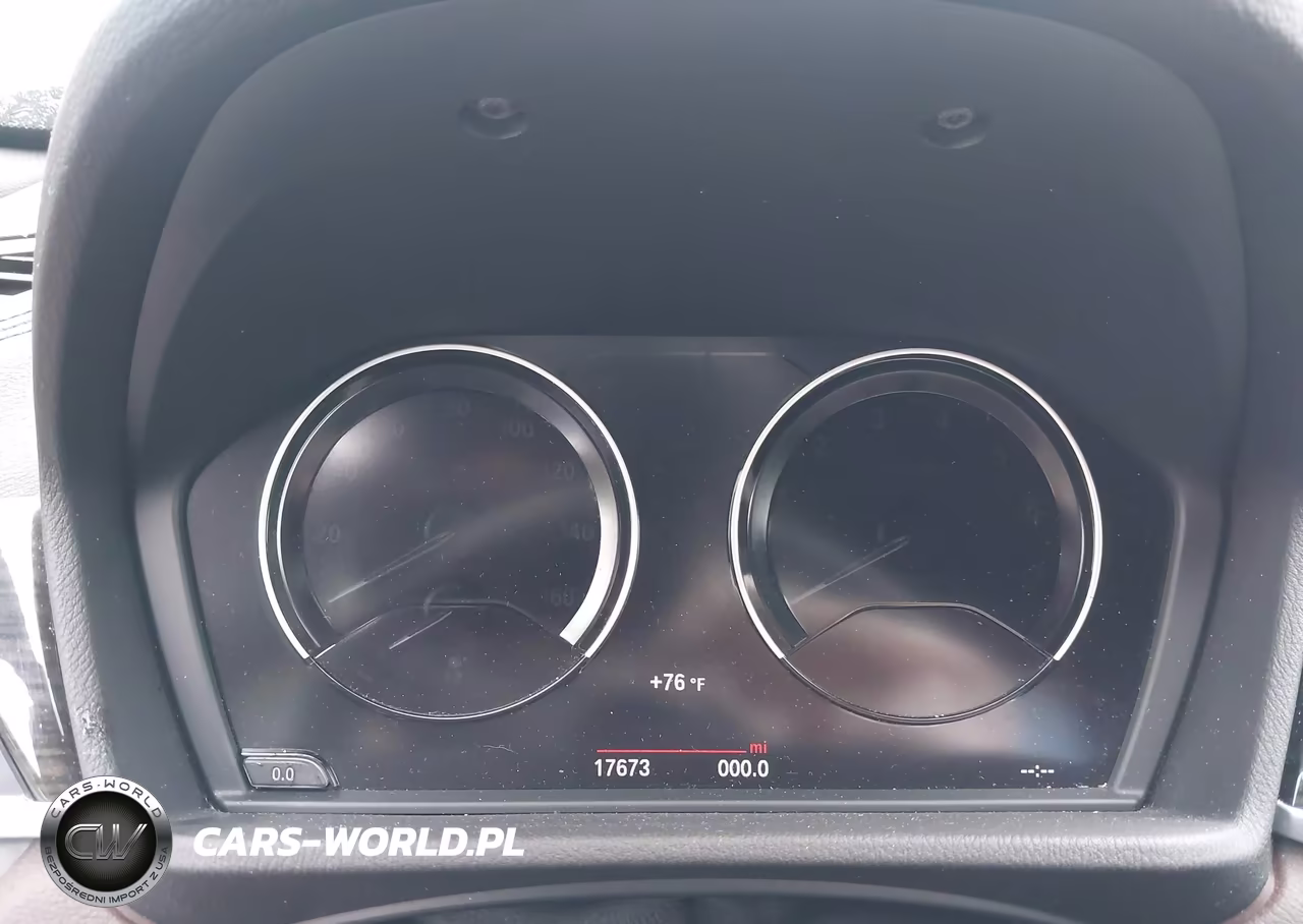 2020 BMW X1 xDrive28I VIN:WBXJG9C02L5P40904 - 7