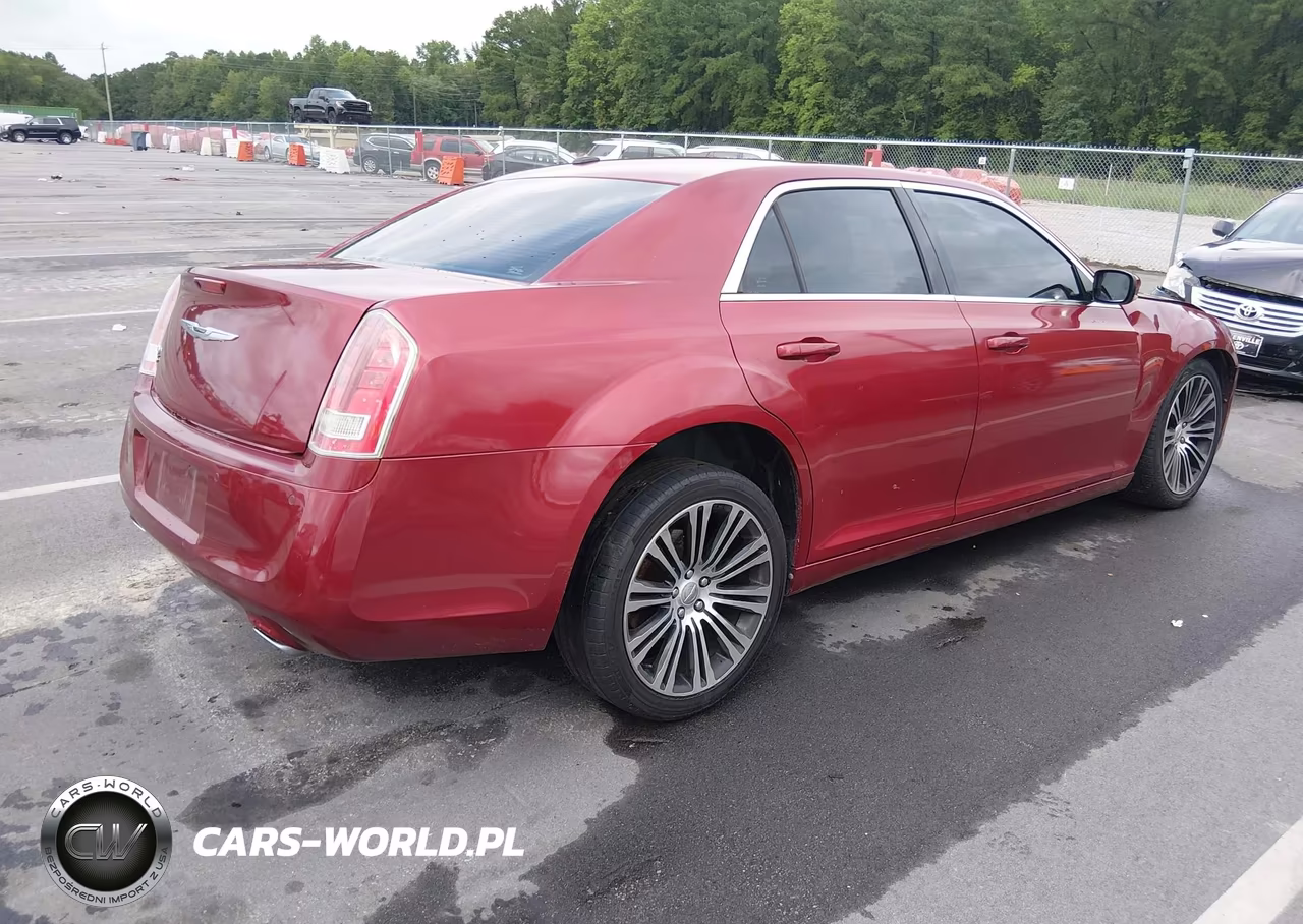 2012 Chrysler 300 S V6 VIN:2C3CCABG6CH213706 - 4
