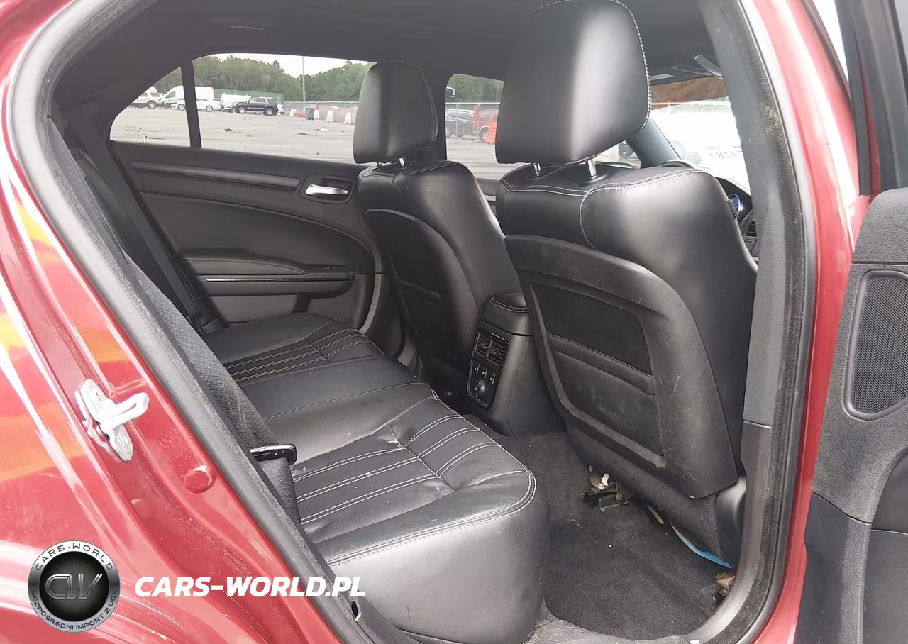 2012 Chrysler 300 S V6 VIN:2C3CCABG6CH213706 - 8