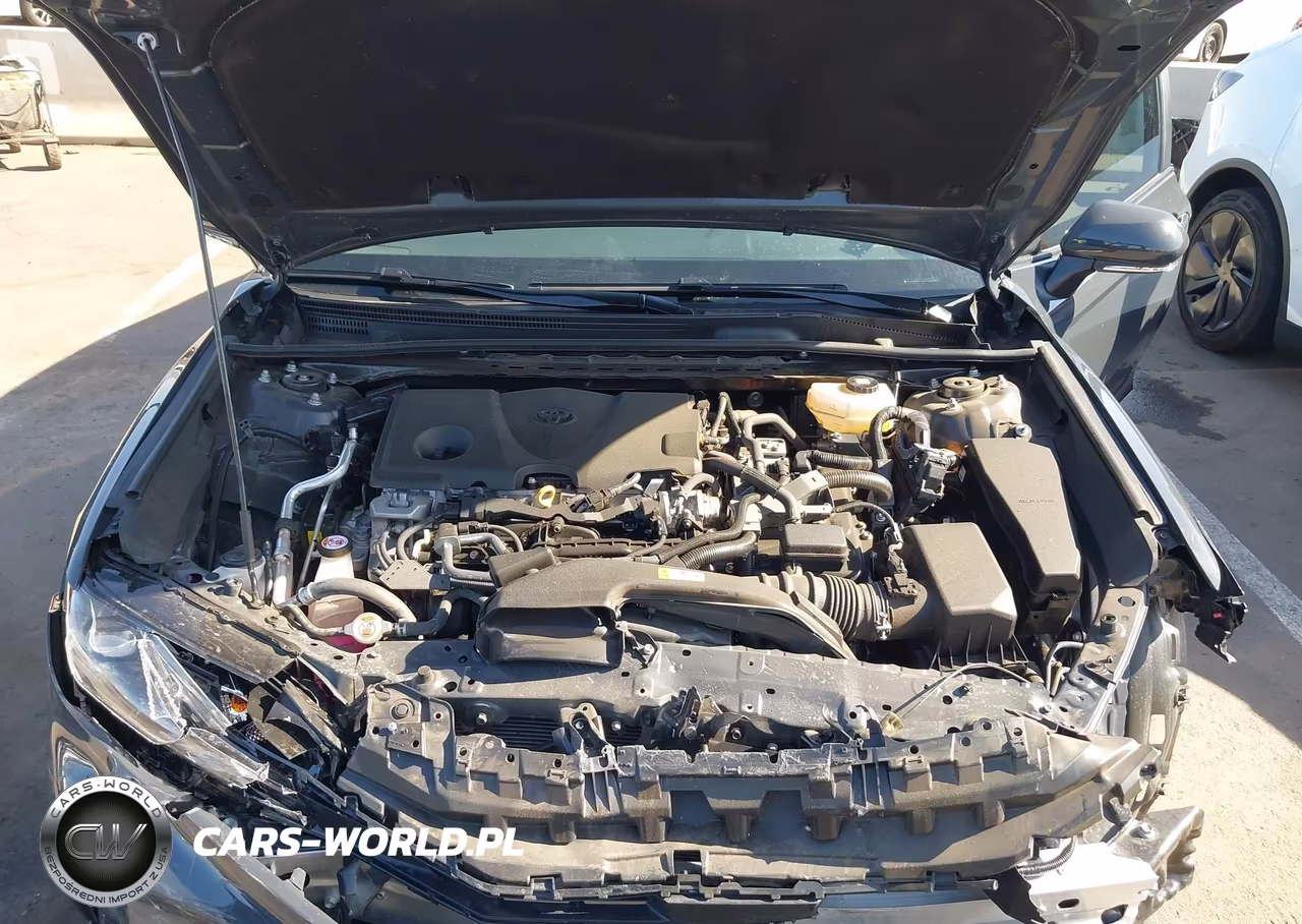 2026 Toyota Camry Le VIN:4T1DAACK5TU672498 - 10