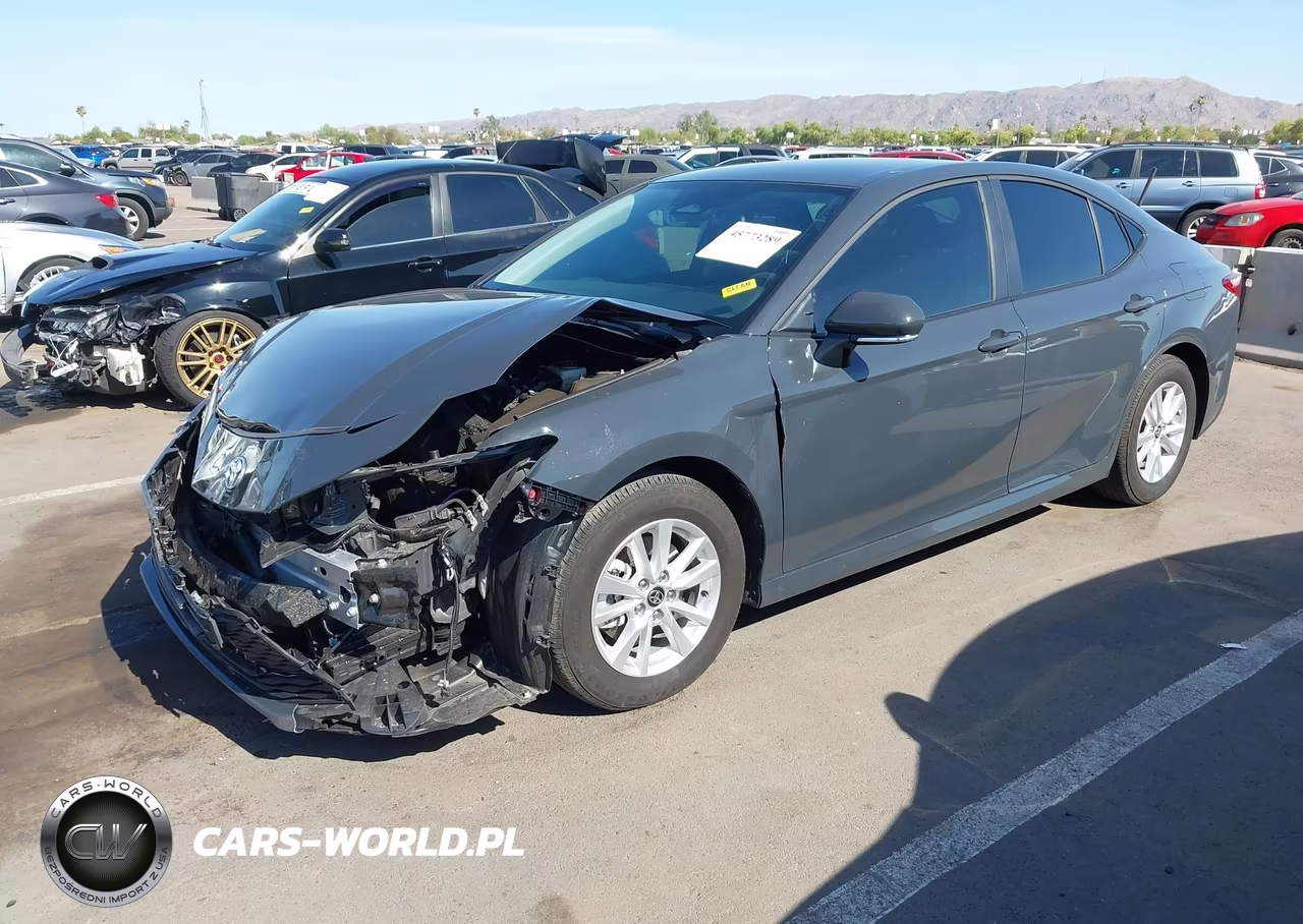 2026 Toyota Camry Le VIN:4T1DAACK5TU672498 - 2