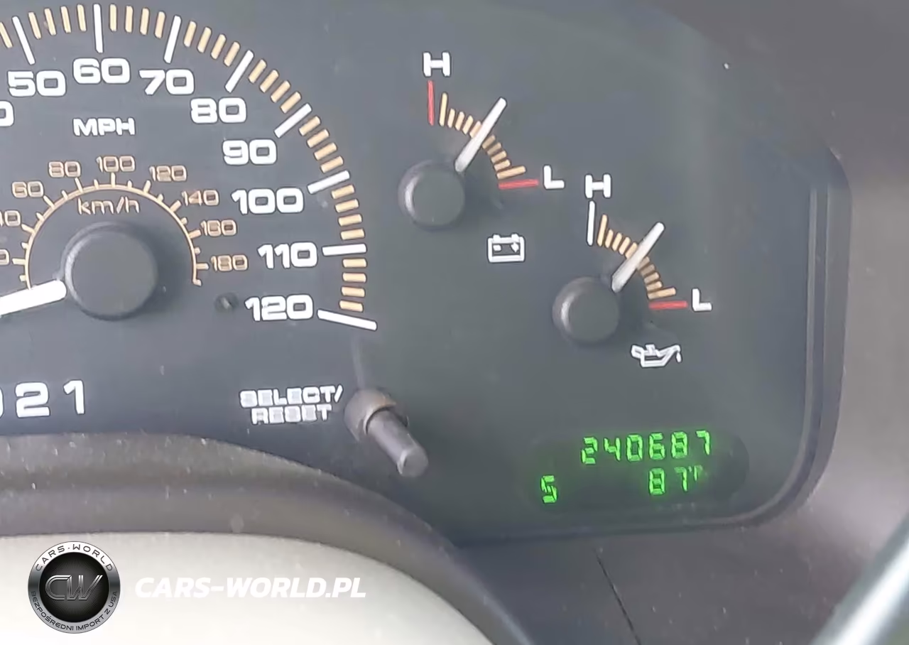 2003 Ford Expedition Xlt VIN:1FMEU15L83LA26279 - 16