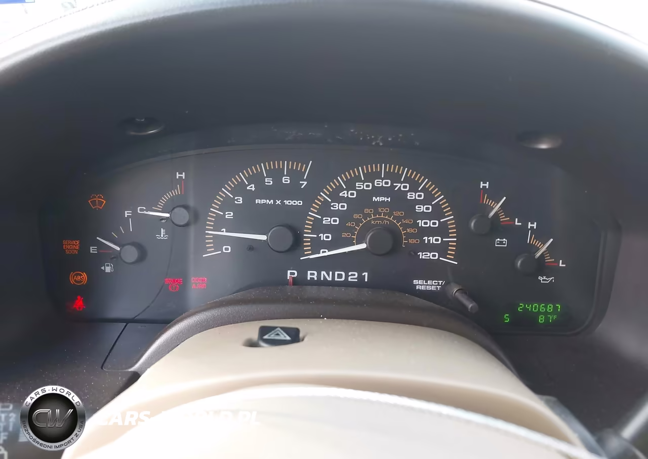 2003 Ford Expedition Xlt VIN:1FMEU15L83LA26279 - 7