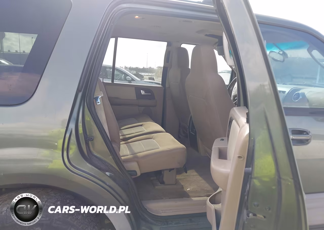 2003 Ford Expedition Xlt VIN:1FMEU15L83LA26279 - 8