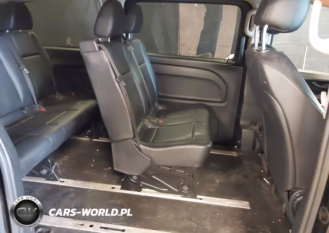 2018 Mercedes-Benz Metris VIN:WD4PG2EE2J3450331 - 8