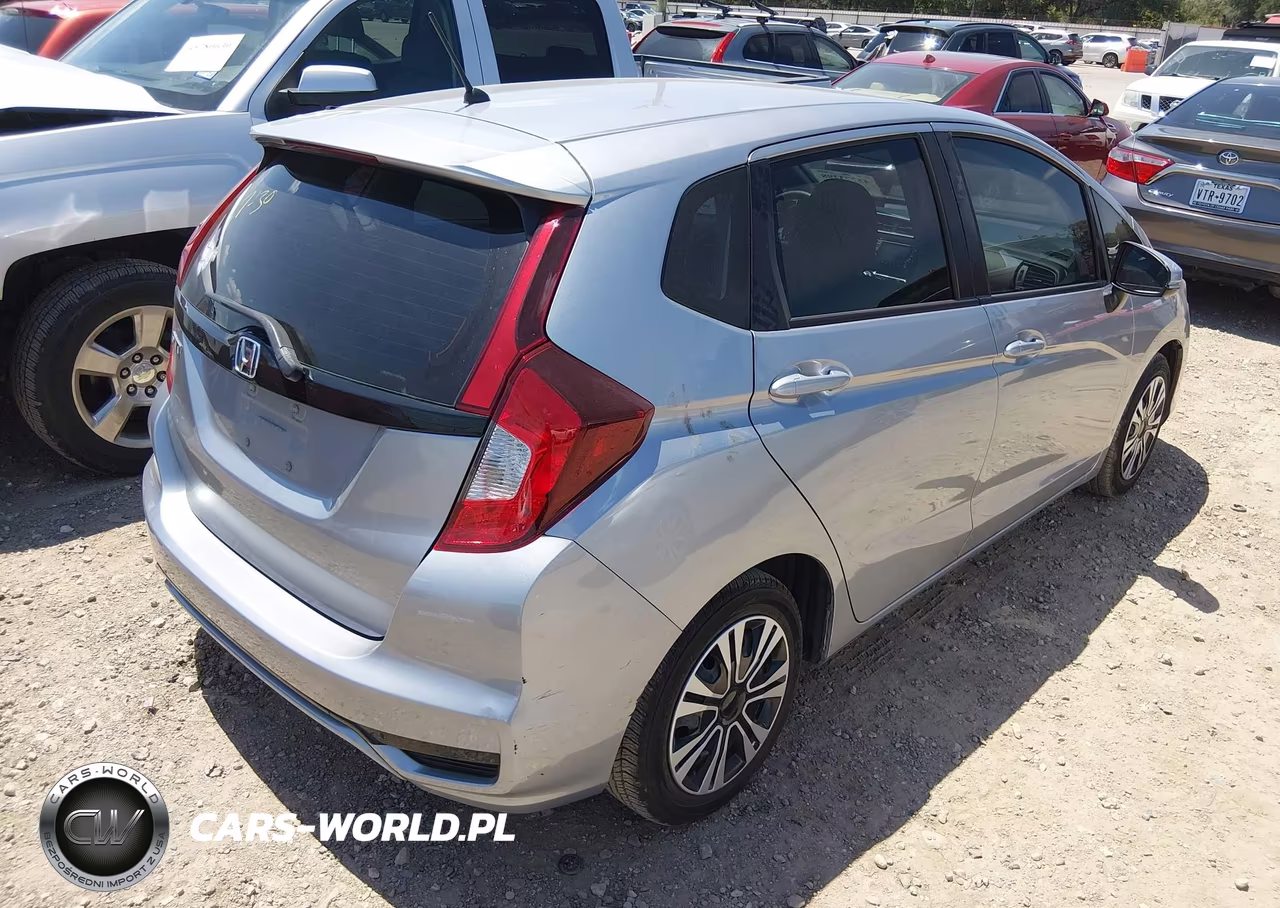 2019 Honda Fit Lx VIN:3HGGK5H48KM732603 - 4