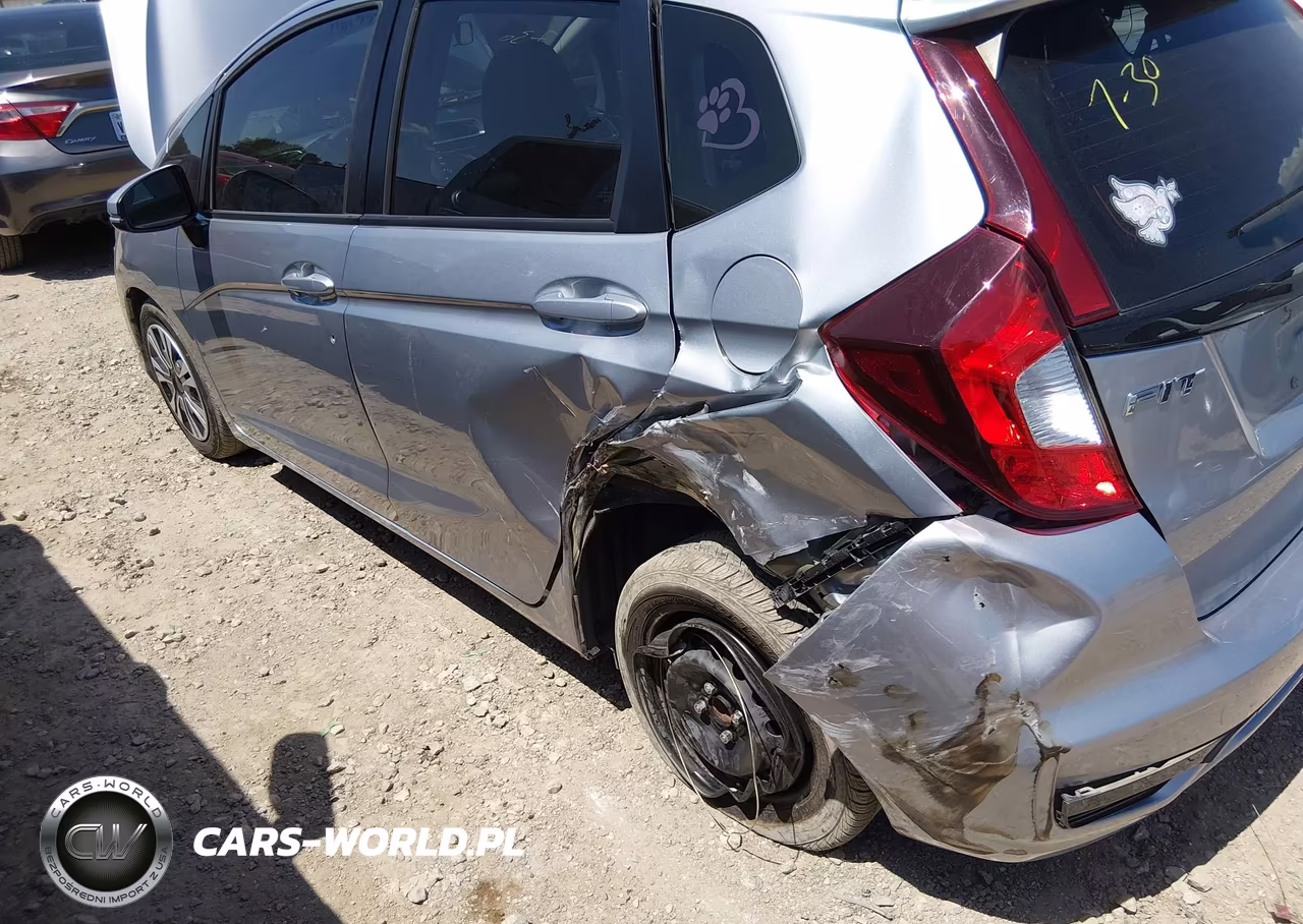 2019 Honda Fit Lx VIN:3HGGK5H48KM732603 - 6