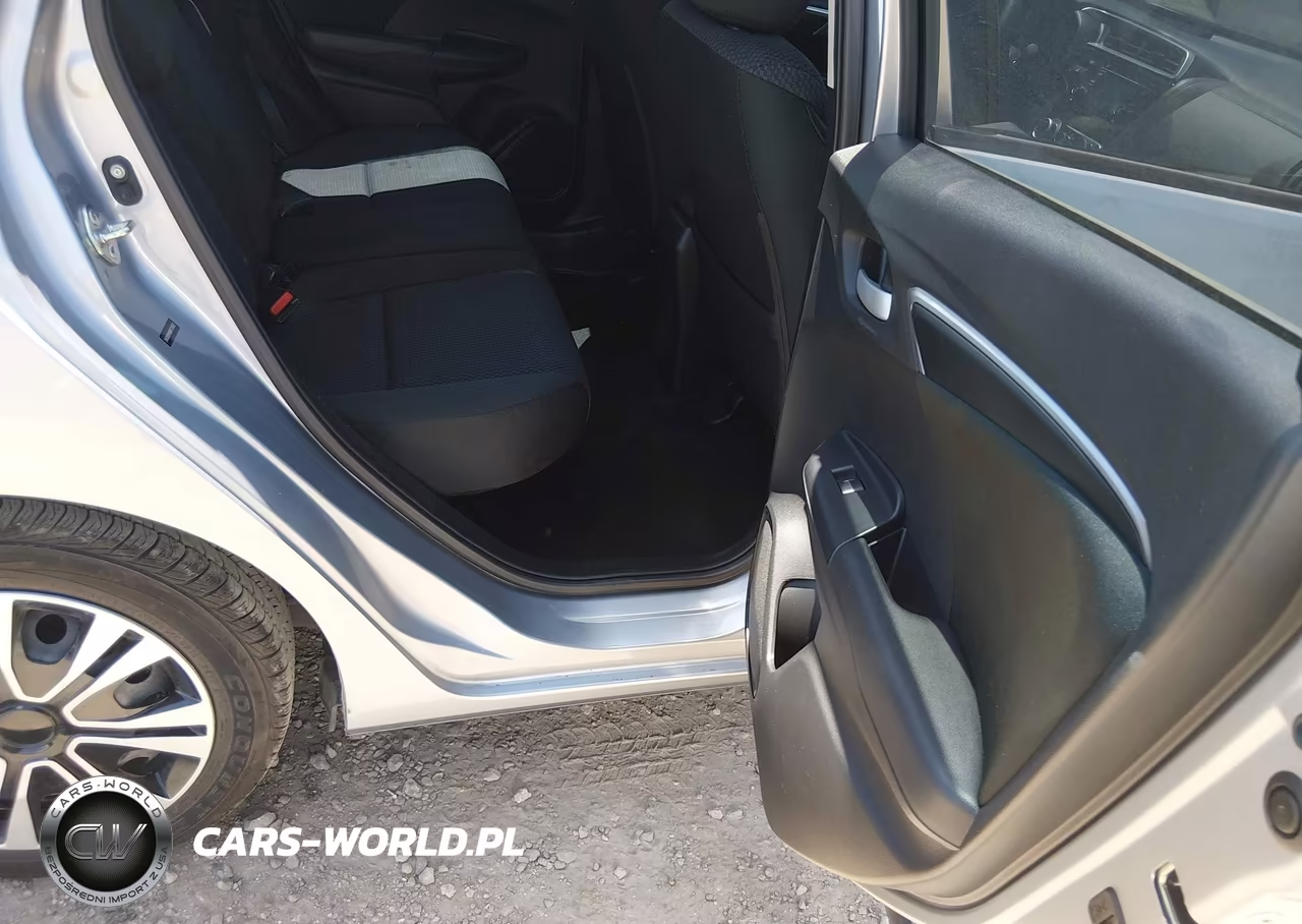 2019 Honda Fit Lx VIN:3HGGK5H48KM732603 - 8